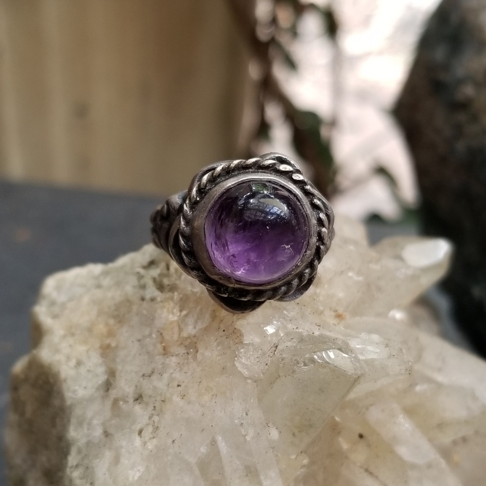 Vintage Amethyst and Sterling Silver Ring